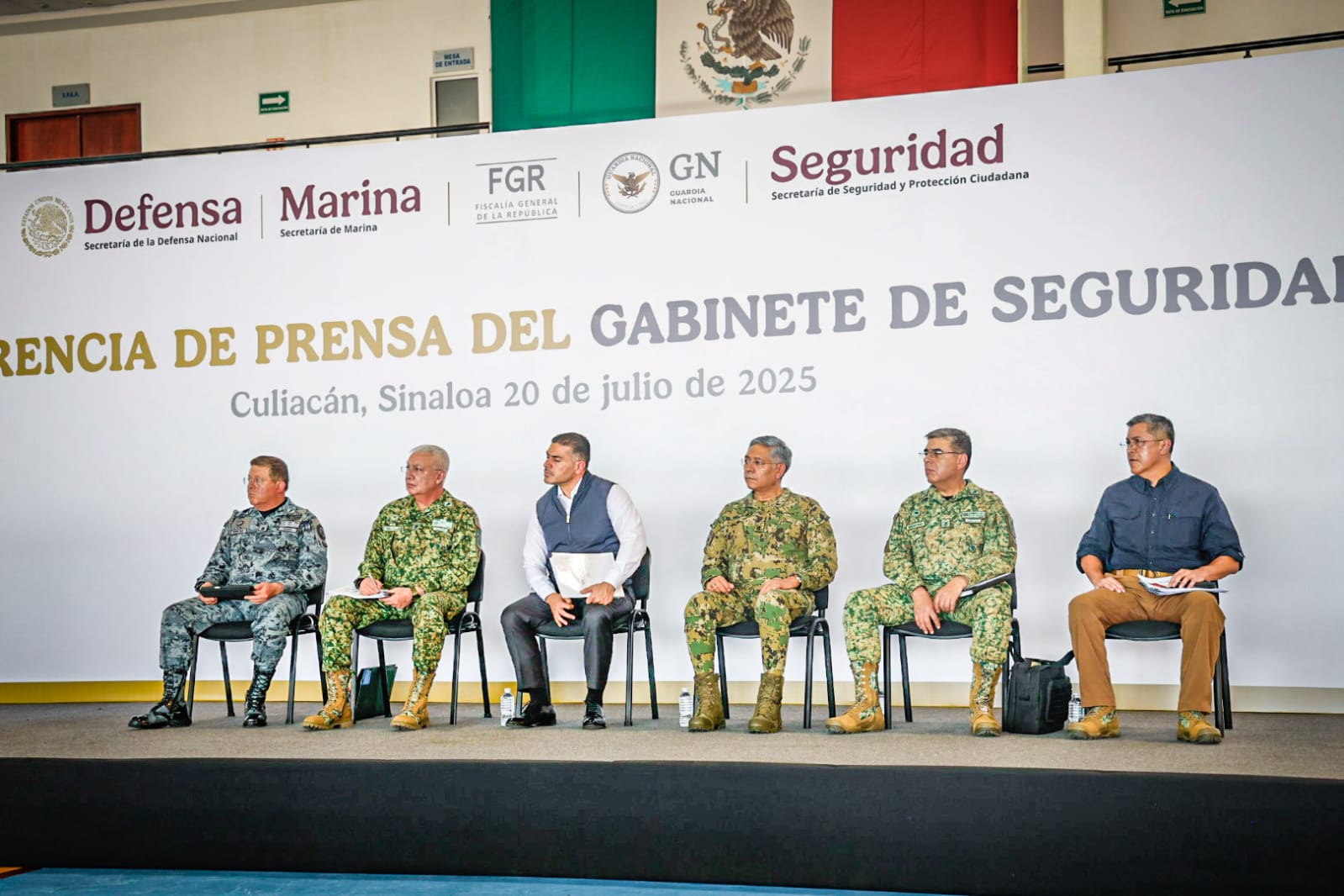 conferencia de prensa del gabinete de seguridad culiacan