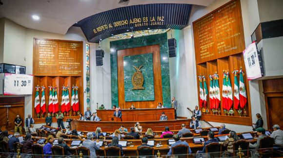 Congreso de Sinaloa aprueba figura de regidor defensor de animales en los municipios