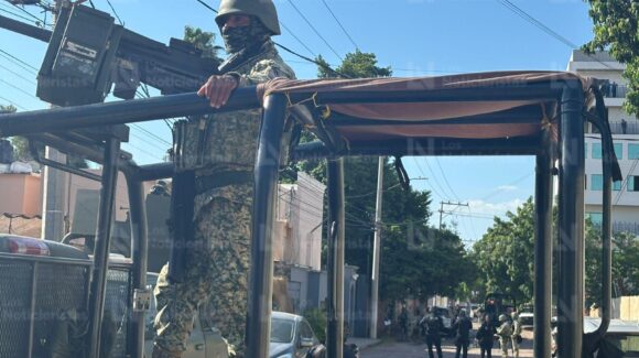 Encintado del rostro y con las manos atadas hallan asesinado a un hombre en la Gabriel Leyva de Culiacán