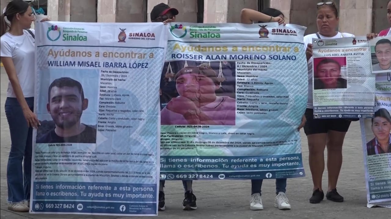 'Estoy muerta en vida, 7 meses sin saber de mi hijo'; familiares de desaparecidos en Mazatlán exigen respuesta a la FGE