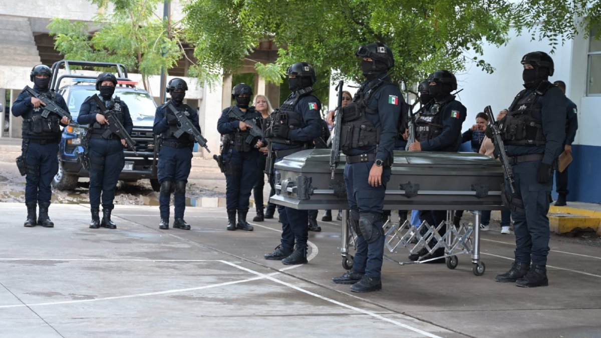 despiden a policia sesinado en ahome