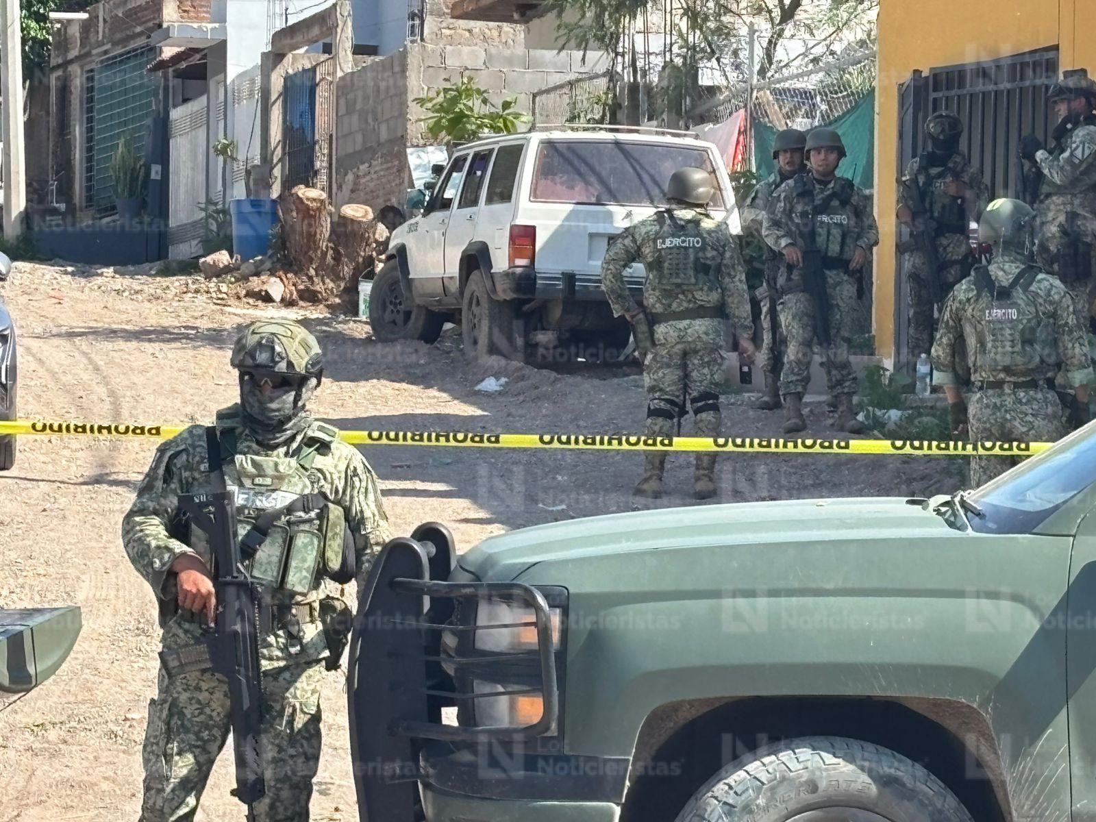 Detienen a un hombre que viajaba en un vehículo y aseguran armamento en las inmediaciones de la colonia La Progreso