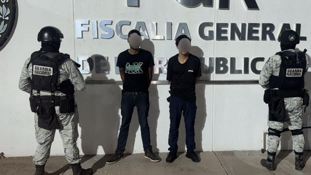 Dos detenidos, un arma y un vehículo robado el resultado de un operativo en la Obrero Campesina, en Culiacán