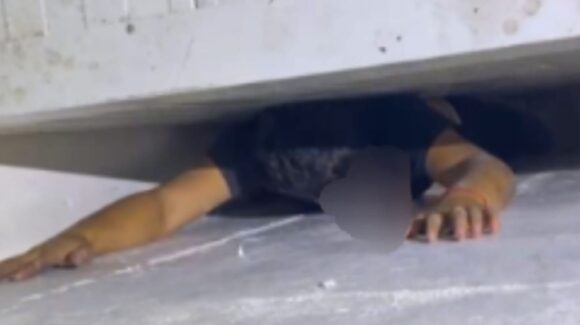 ¡Uno quedó atrapado entre la pared y el refri! Detienen a dos presuntos asaltantes en flagrancia en Culiacán