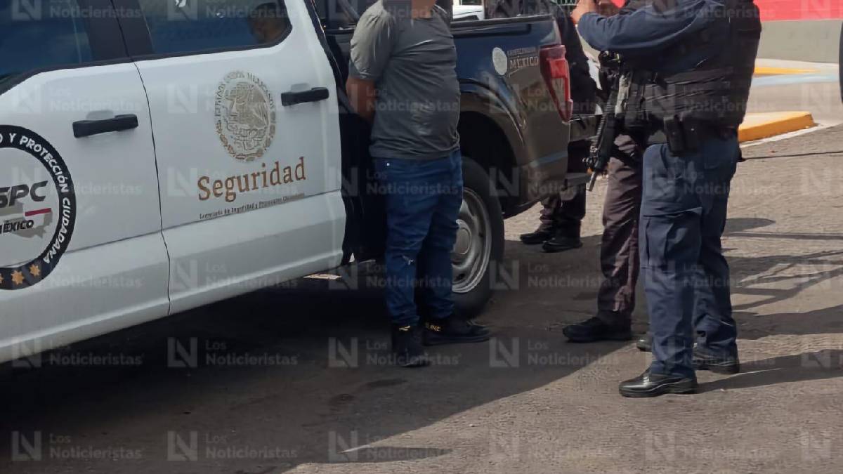 detienen a sujeto con arma en n urbano