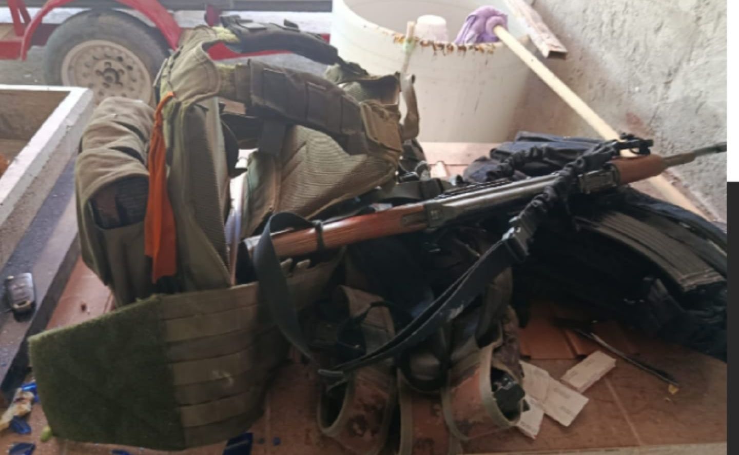 Dos detenidos y arsenal asegurado tras enfrentamiento en Mazatlán