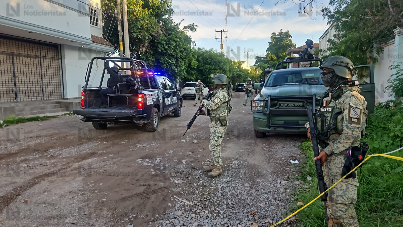 Localizan a dos hombres ejecutados en domicilio del Industrial El Palmito, en Culiacán