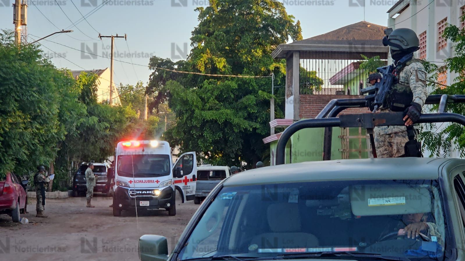 Localizan a dos hombres ejecutados en domicilio del Industrial El Palmito, en Culiacán