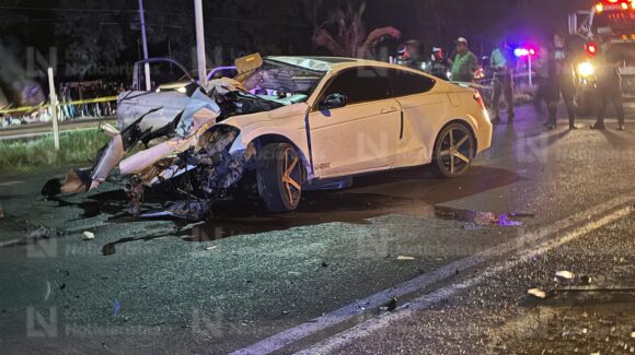 Accidente en la México 15 y el ejido Las Calaveras, en Ahome, deja dos personas sin vida