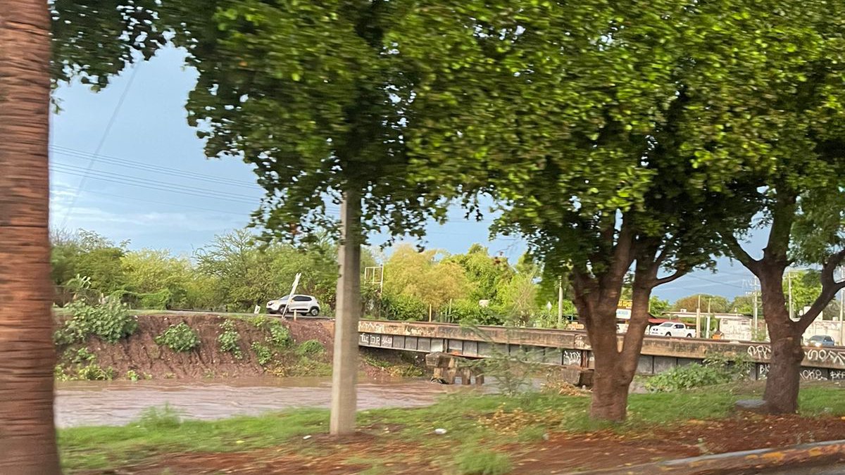 Dren de Bacurimí tras fuertes lluvias en Culiacán