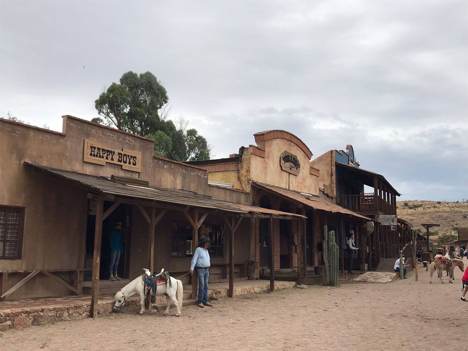 Punto Cine y Paseo del Viejo Oeste en Durango