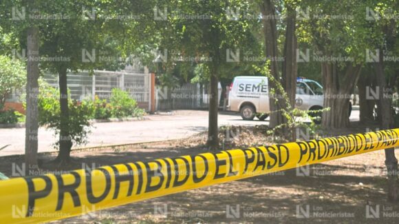 Ejecutan a balazos a un hombre en la zona centro de la sindicatura de El Tamarindo en Culiacán