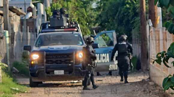 Despliegan operativo de seguridad tras enfrentamiento a balazos en Villa Juárez, Navolato
