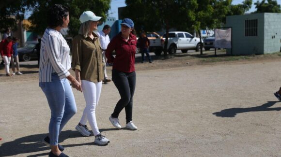 Con 2 mdp, rehabilitarán el campo de futbol de Santa Fe en Mazatlán