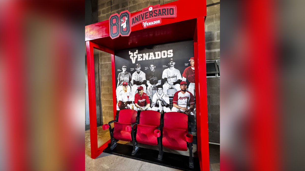 Exhibición en el Estadio Teodoro Mariscal, en Mazatlán