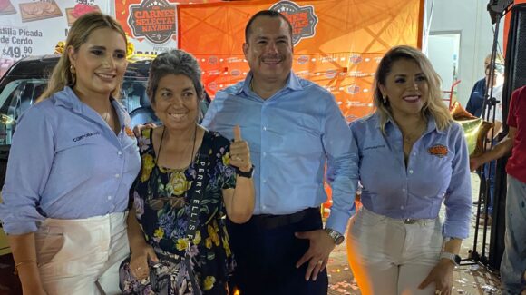 ¡Un auto! Margarita es la ganadora en apertura de la nueva sucursal Carnes Selectas Nayarit en Mazatlán