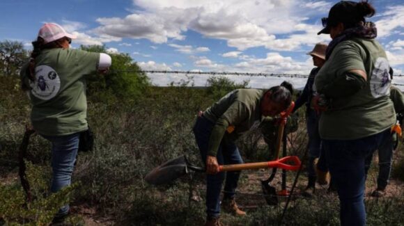 Buscadoras hallan restos humanos en Fresnillo tras reporte anónimo