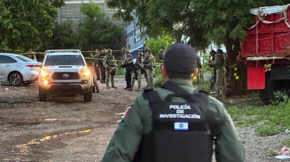 Un feminicidio, cuatro homicidios y 22 despojos de vehículos, el saldo del miércoles en Sinaloa: FGE