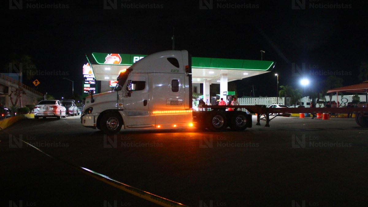 Hombre fallece tras ser atropellado por un tráiler en Mazatlán