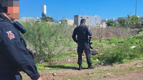 Lo reportan como asesinado al norte de Culiacán, pero estaba vivo y drogado