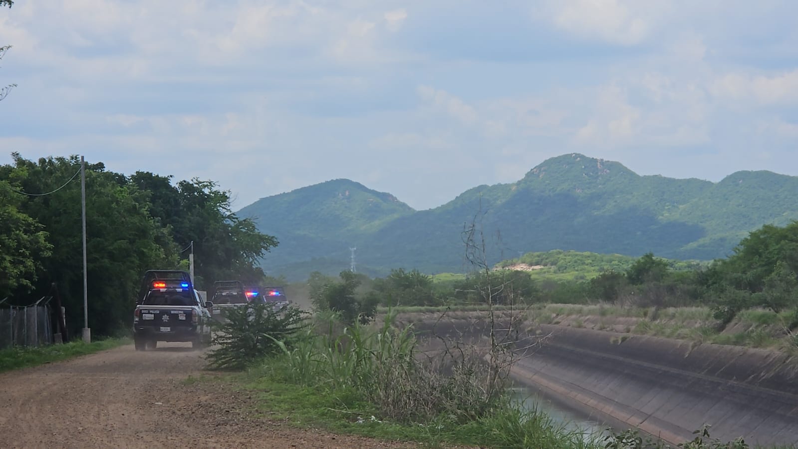 hombre localizado sin vida en el basuron de culiacan patrullas