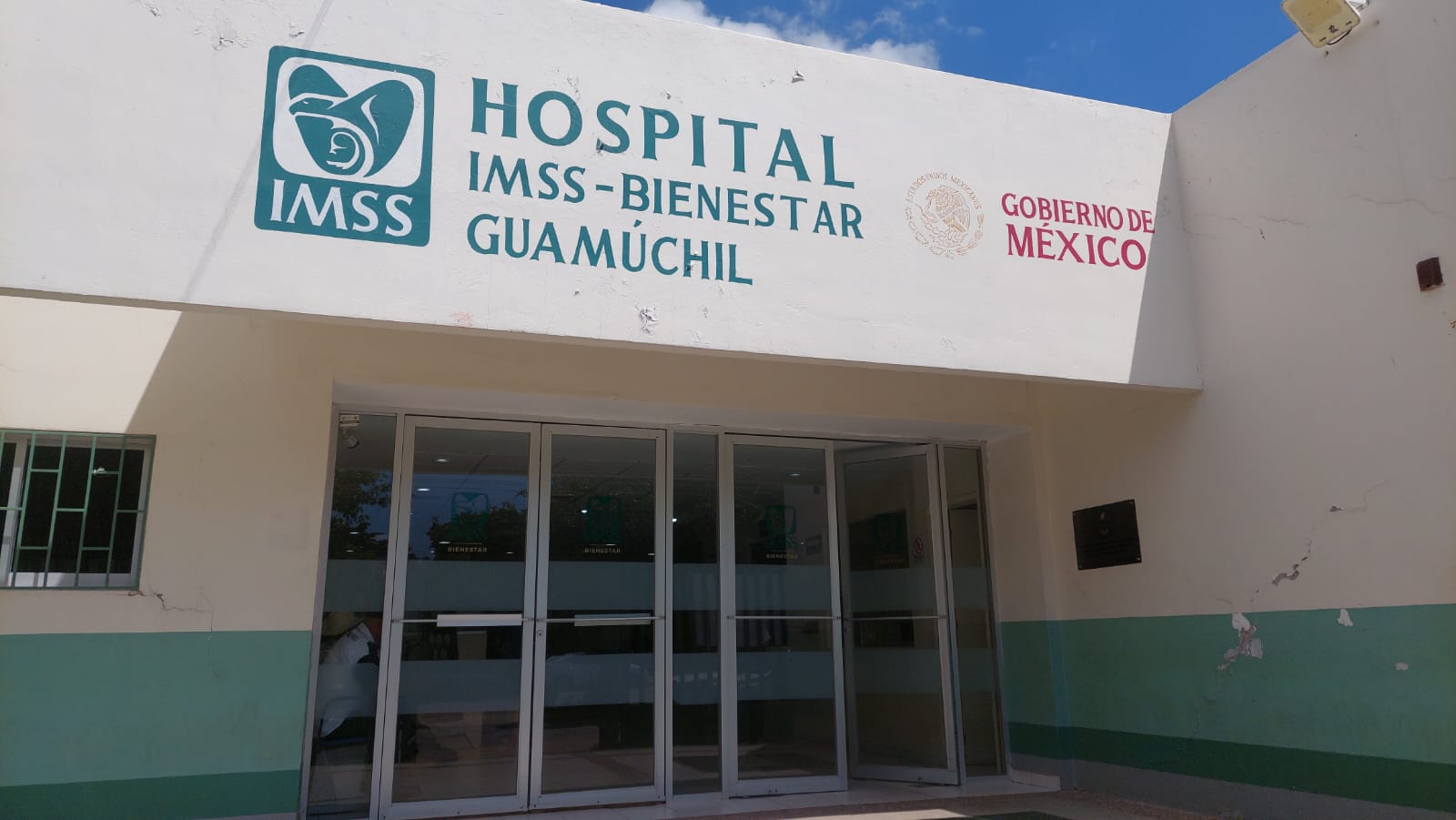 Ingresa al lMSS-Bienestar hombre herido de bala, tras un intento de privación de la libertad, en Guamúchil