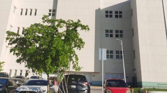 Muere jovencita en hospital de Culiacán tras accidente de moto