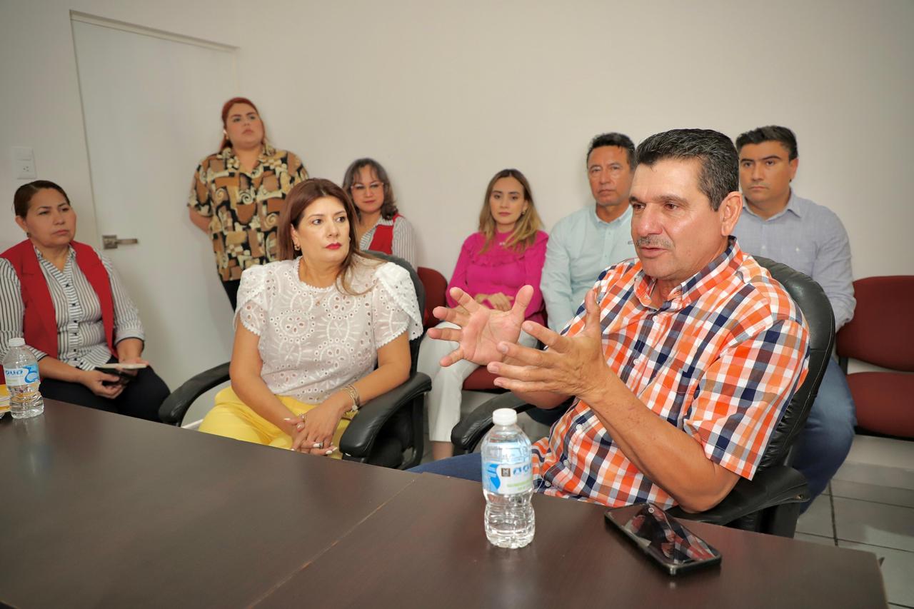 Icatsin firma convenio de colaboración con el Ayuntamiento de Juan José Ríos