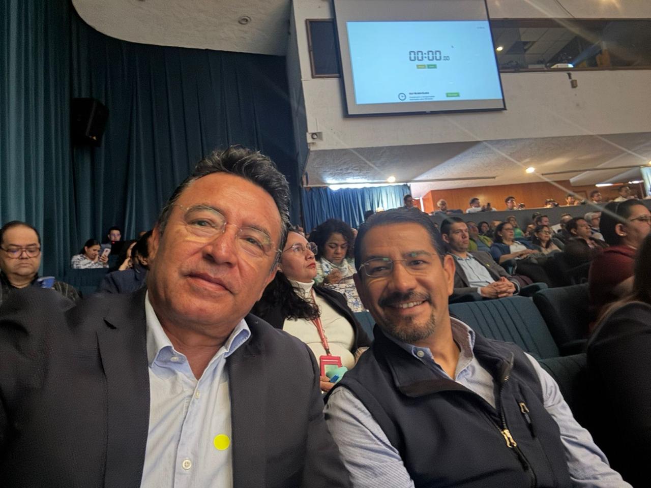 Icatsin participa en reuniones para la transformación educativa