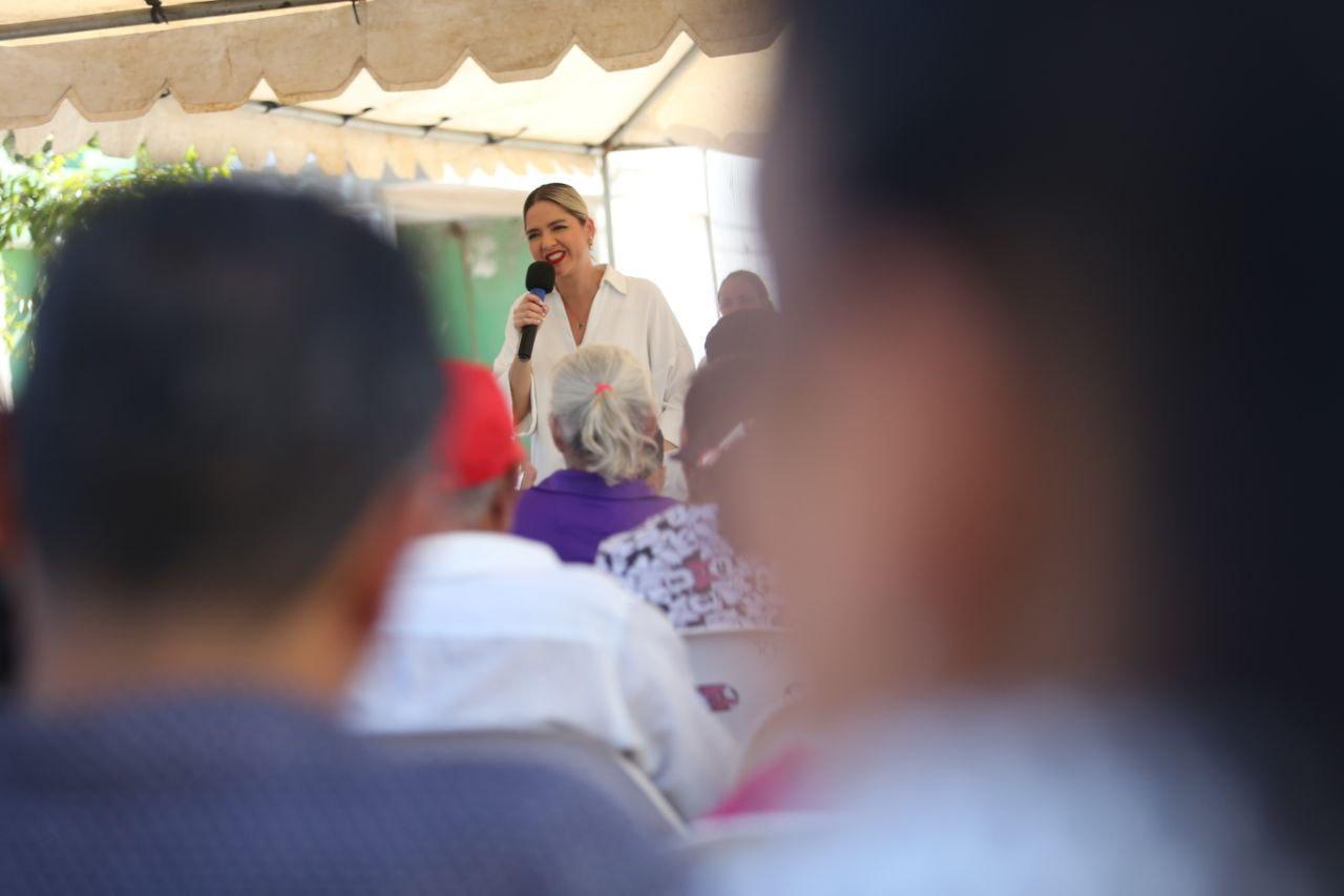Inauguran calle pavimentada en colonia Jaripillo, en Mazatlán