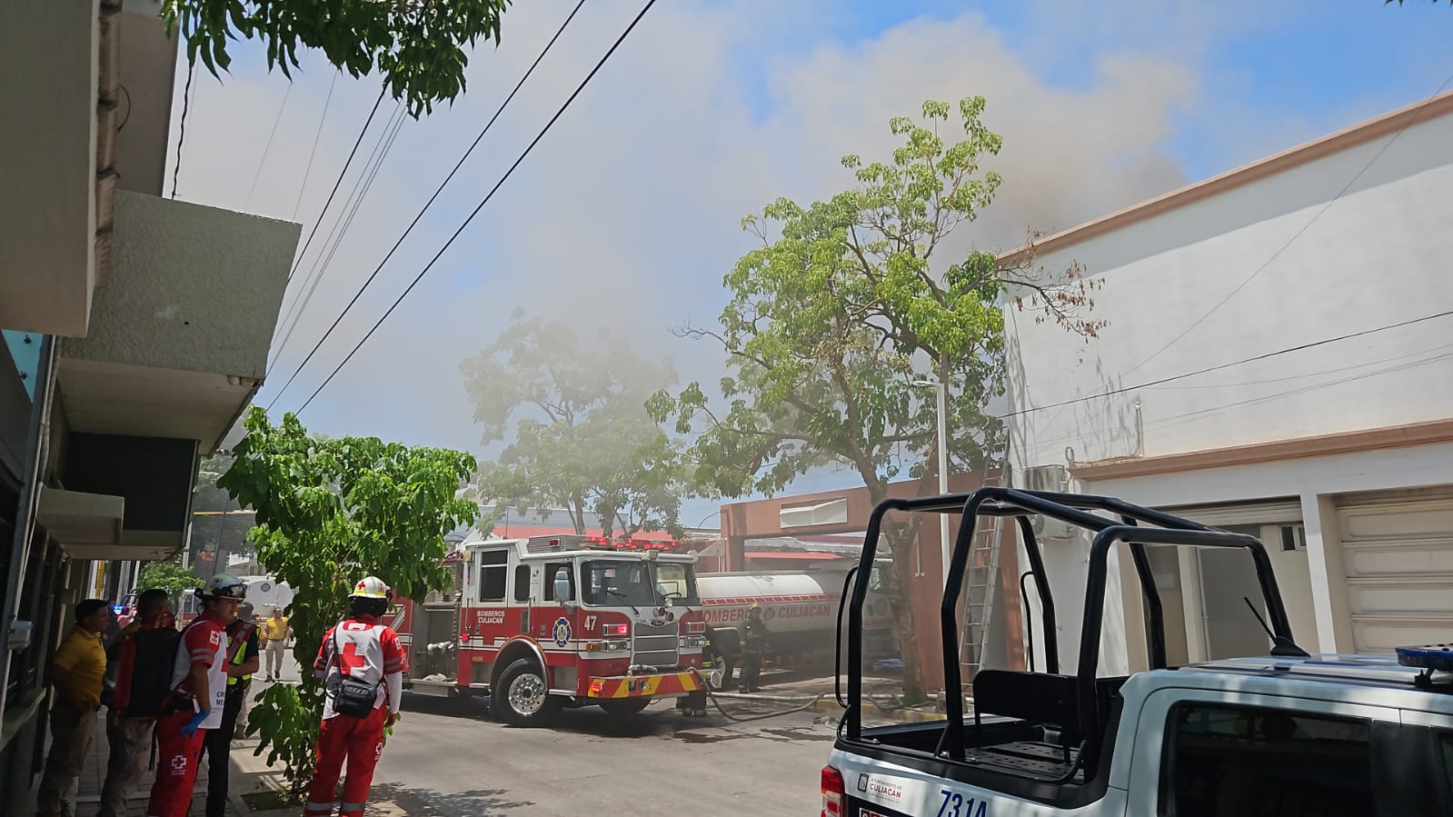 Se incendia laboratorio de la UAS en el centro de Culiacán