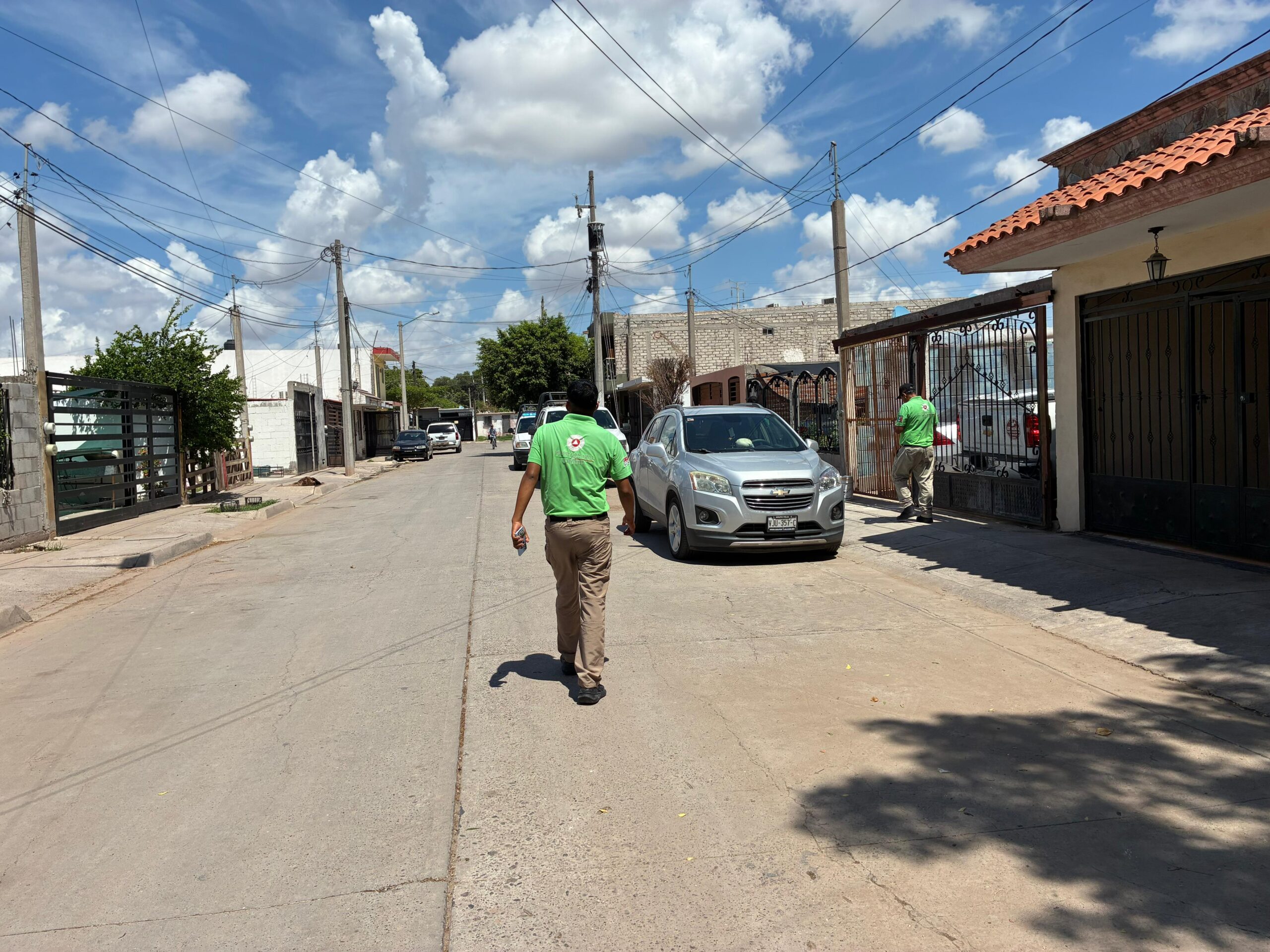 Hombre con problemas de esquizofrenia incendia su vivienda en Los Mochis