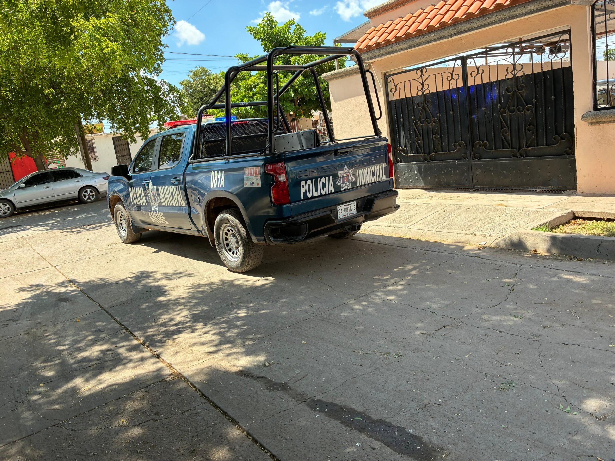 Hombre con problemas de esquizofrenia incendia su vivienda en Los Mochis