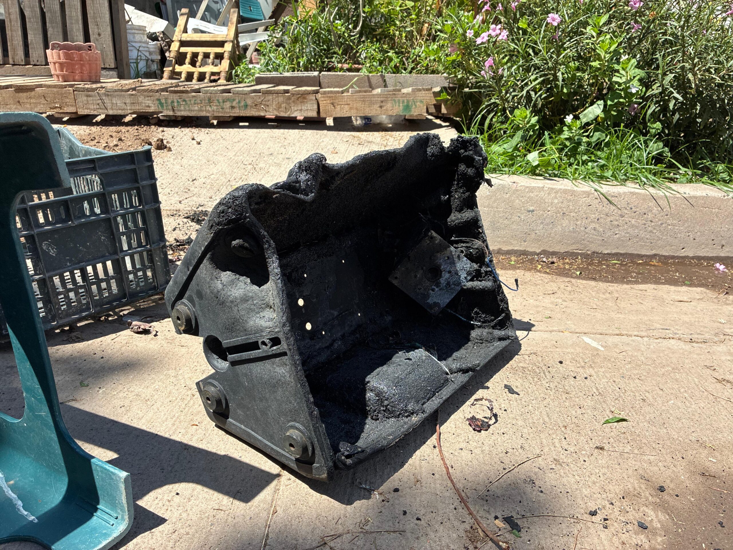 Hombre con problemas de esquizofrenia incendia su vivienda en Los Mochis