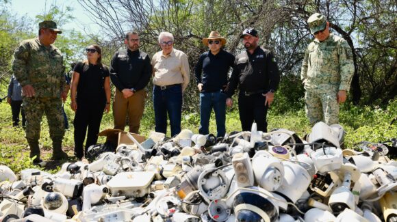 Encabeza Rocha quema de drogas y destrucción de cámaras clandestinas, equipo táctico y maquinitas