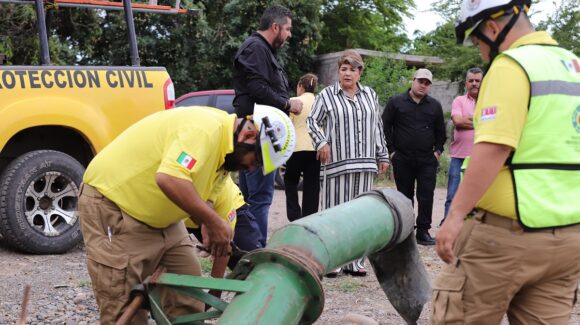 En Guasave, instalan bombas para evitar inundaciones en zonas bajas; alcaldesa supervisa zonas vulnerables tras lluvias