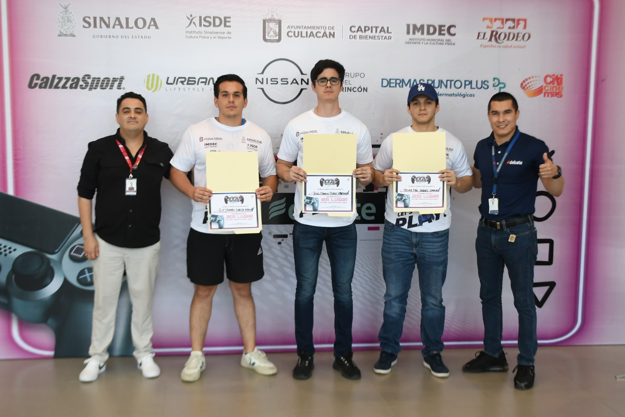 Jesús Daniel gana en el 2do Torneo FIFA El Debate 2025