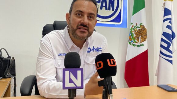 “Que sea en apego a la Ley y no únicamente por moda”: diputado sobre uso de uniforme escolar sin distingo de género