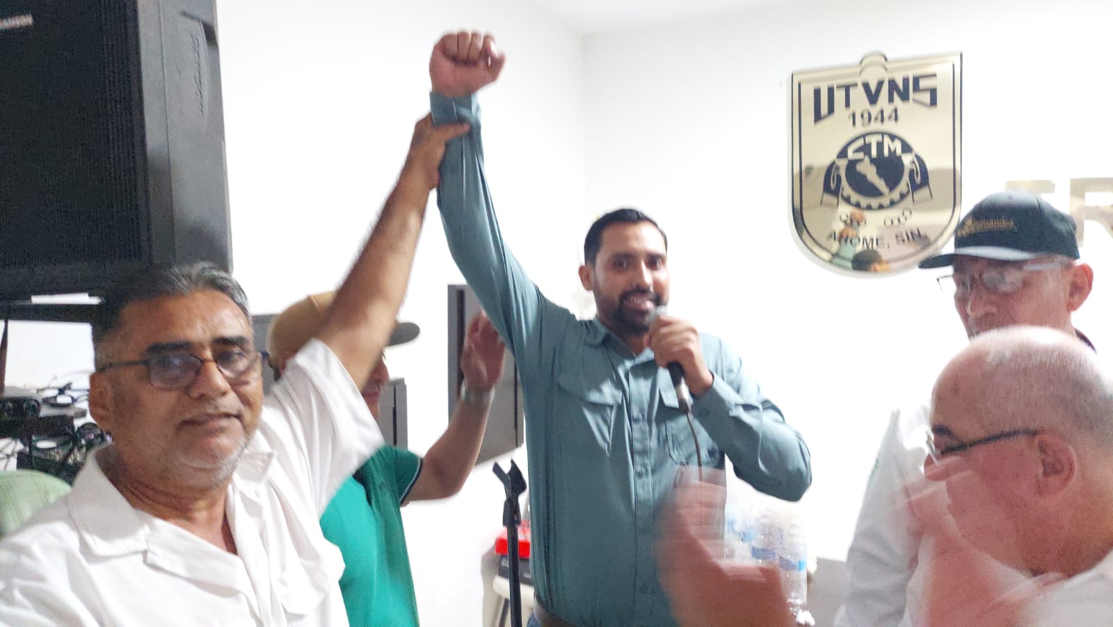 José Heriberto Urías Castro rinde protesta como secretario general de la Unión de Trabajadores del Volante del Norte de Sinaloa