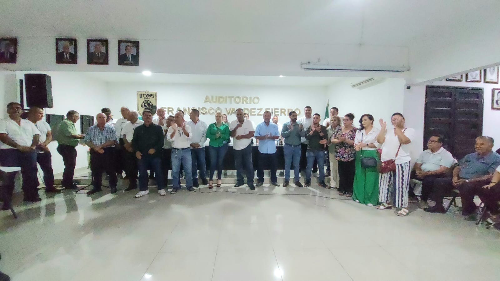 José Heriberto Urías Castro rinde protesta como secretario general de la Unión de Trabajadores del Volante del Norte de Sinaloa