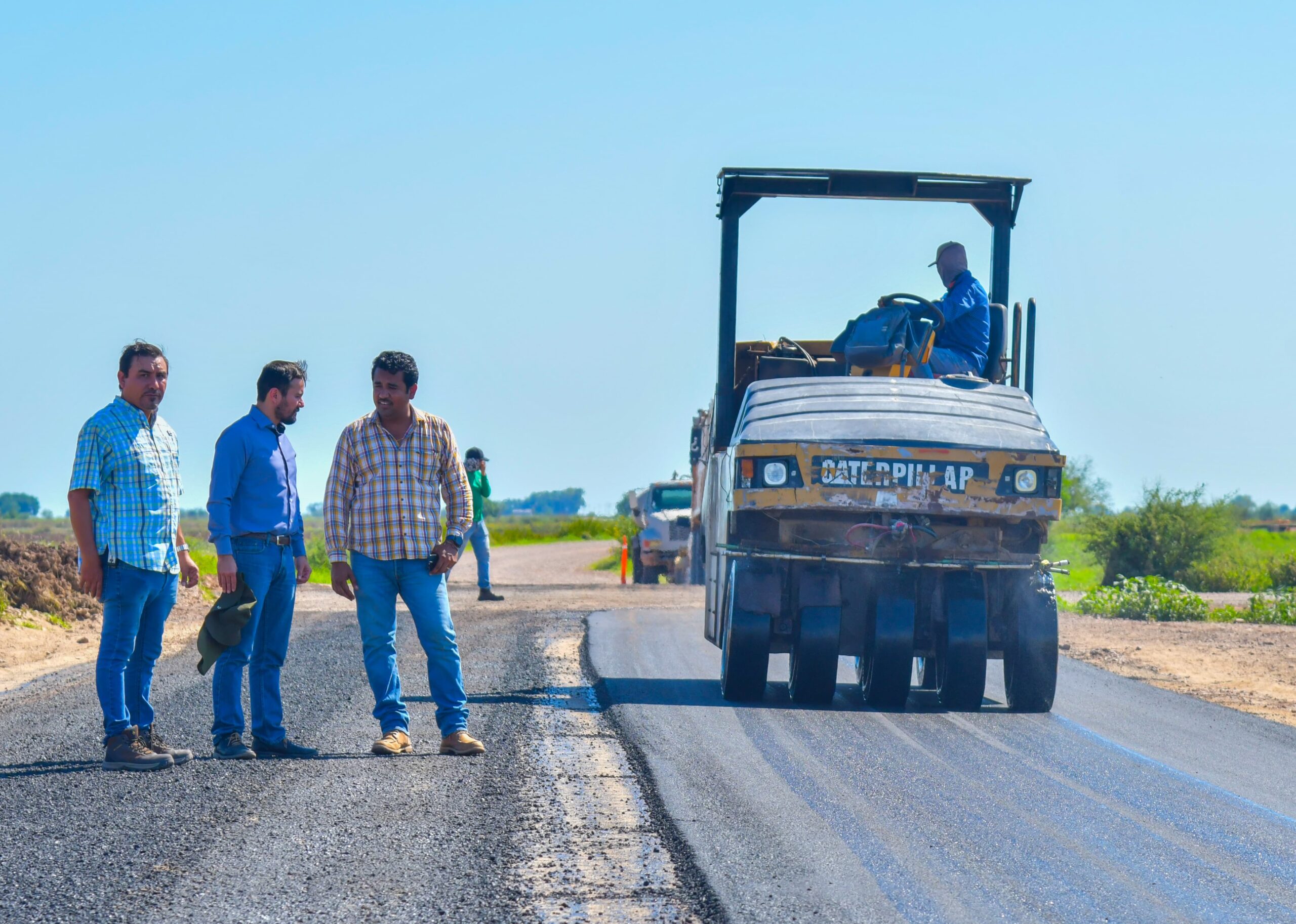 Concluyen trabajos de rehabilitación en carretera de La Escalera a Lucio Blanco, en Salvador Alvarado