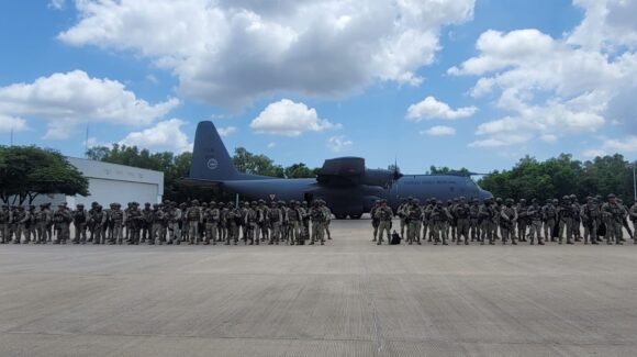 Arriban 90 Fuerzas Especiales de Defensa, los llamados “Murciélagos”, a Sinaloa