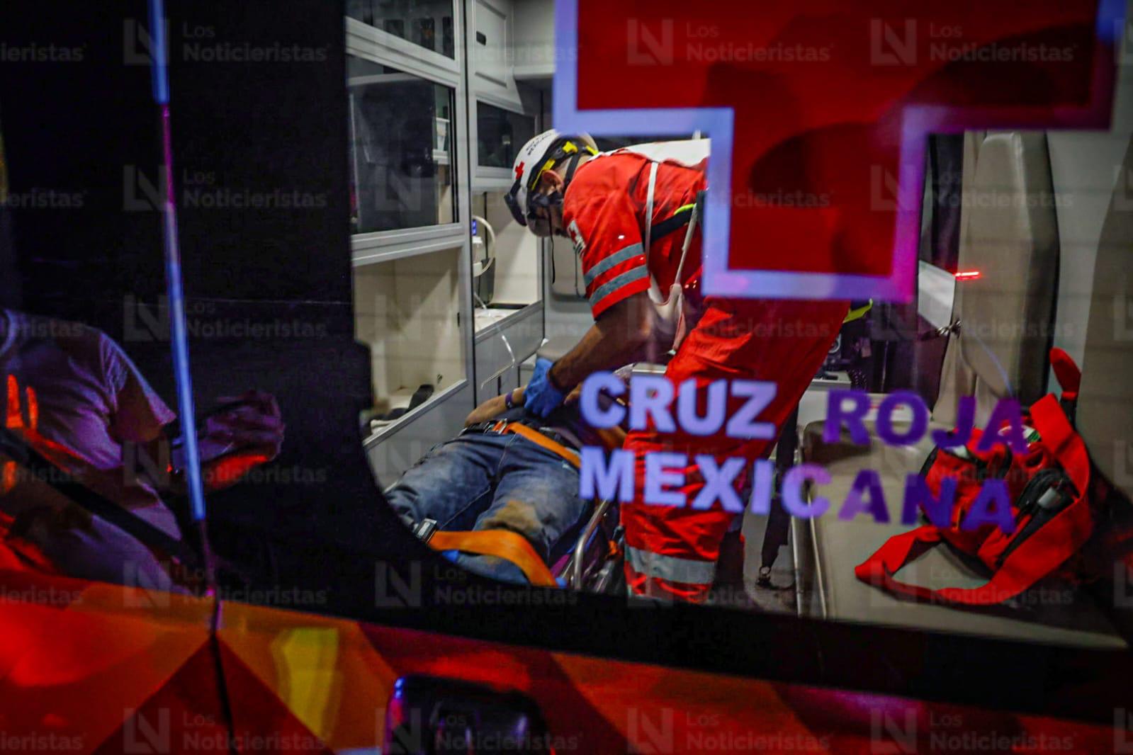 Trasladan a detenido tras balacera en Bellavista, Culiacán, a recibir atención médica