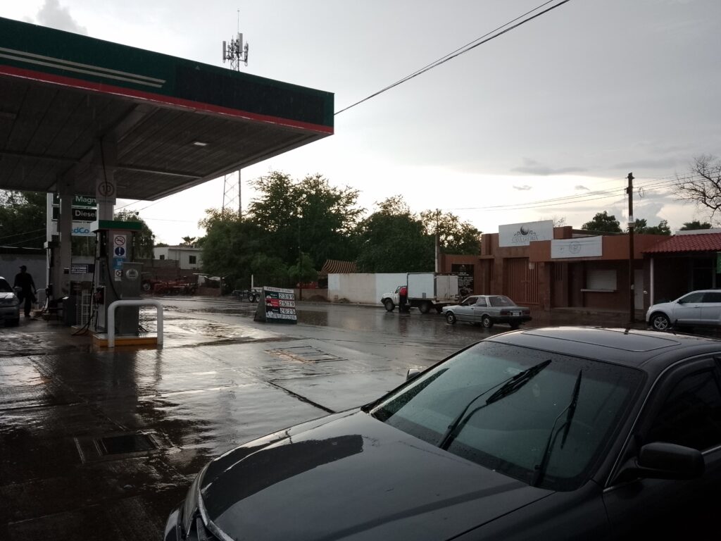 ¡Se abrió el cielo en Guasave! Otra bendita tarde de lluvias en el corazón agrícola de México