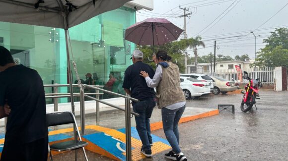 Al ser plano, Los Mochis sufrirá encharcamientos; a tener paciencia con la lluvia, dice alcalde