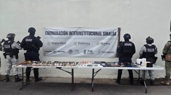Droga, machetes, equipo electrónico y módems para internet, lo asegurado tras ‘esculque’ en el Penal de Aguaruto