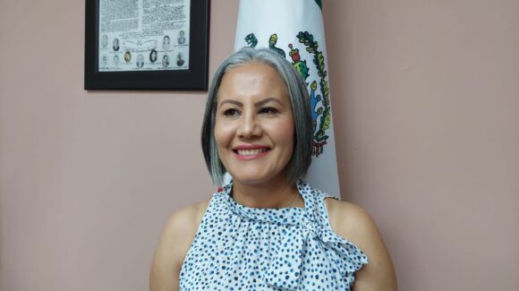 Centro de Guamúchil se queda pequeño ante el crecimiento vehicular; no hay espacios suficientes para estacionarse