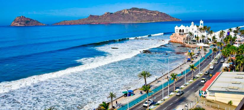 Badabun compara rehabilitación del malecón de Tijuana con el de Mazatlán y desata críticas