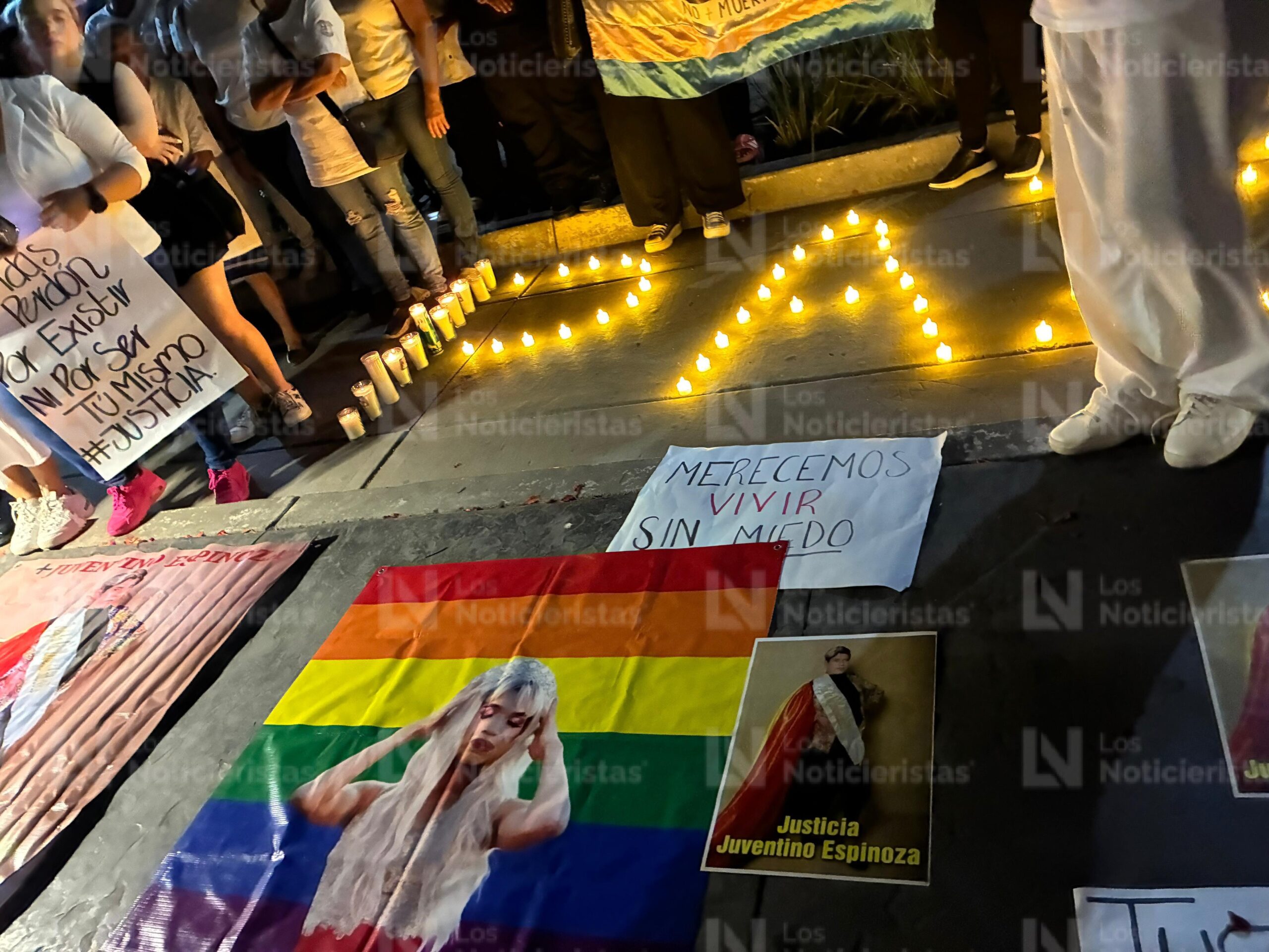 Comunidad LGBT+ en Los Mochis realiza Marcha del Silencio