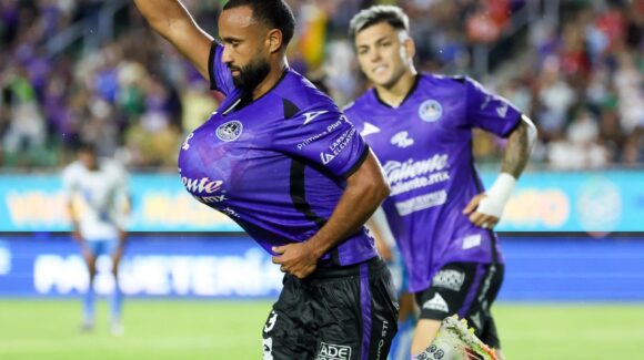 El Mazatlán FC debuta en casa con triunfo sobre Puebla
